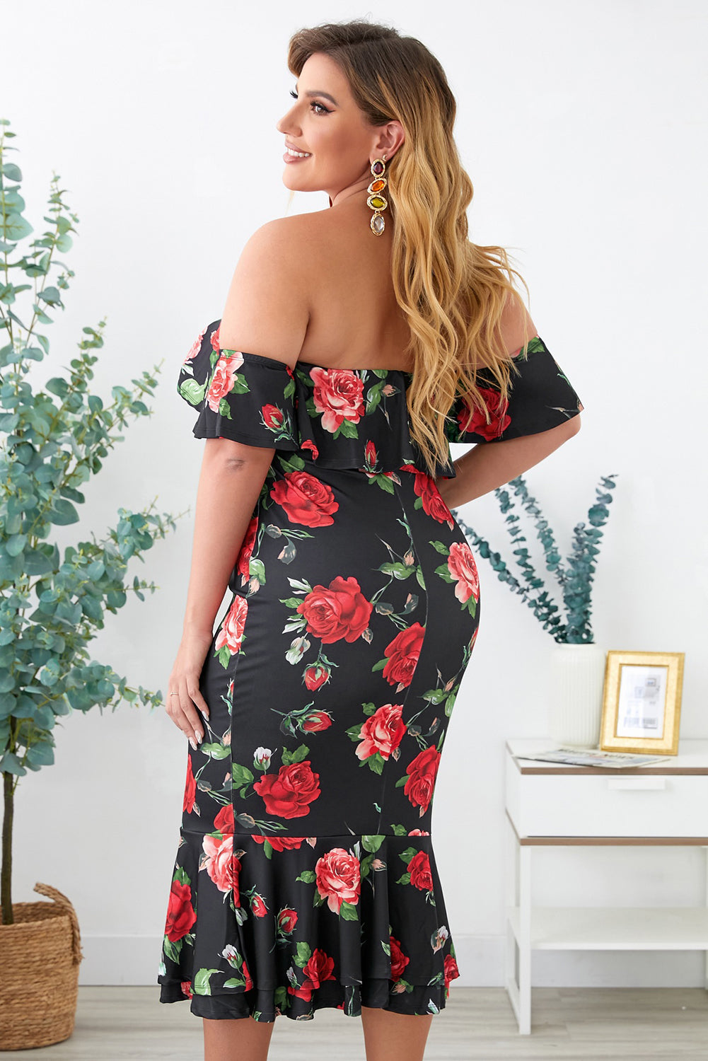 Plus Size Floral Off-Shoulder Fishtail Dress