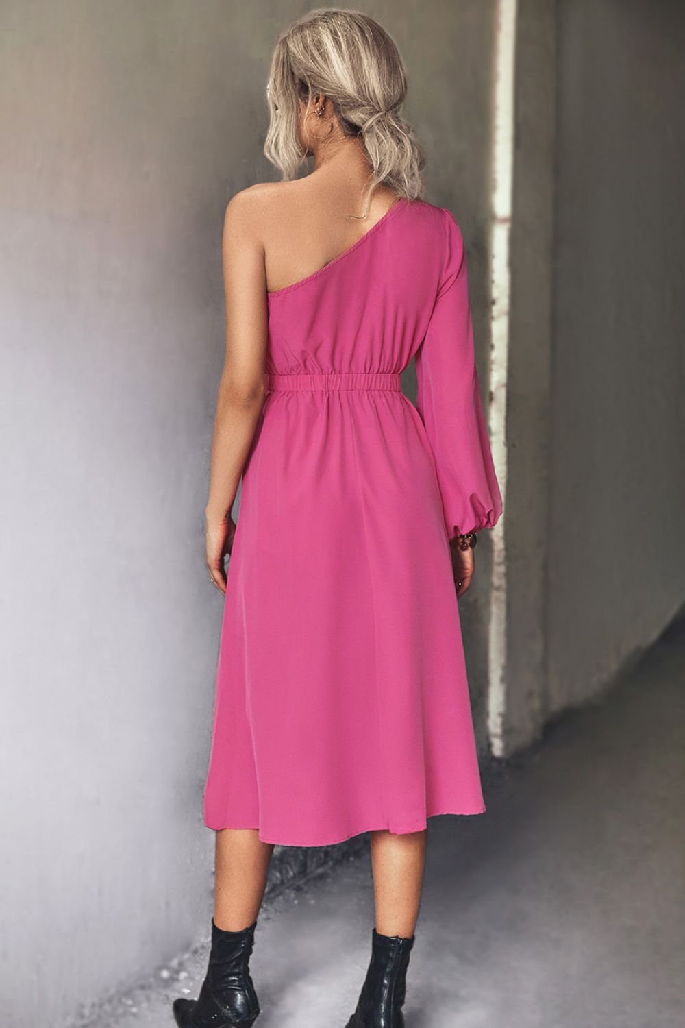 One-Shoulder Side Slit Puff Sleeve Dress